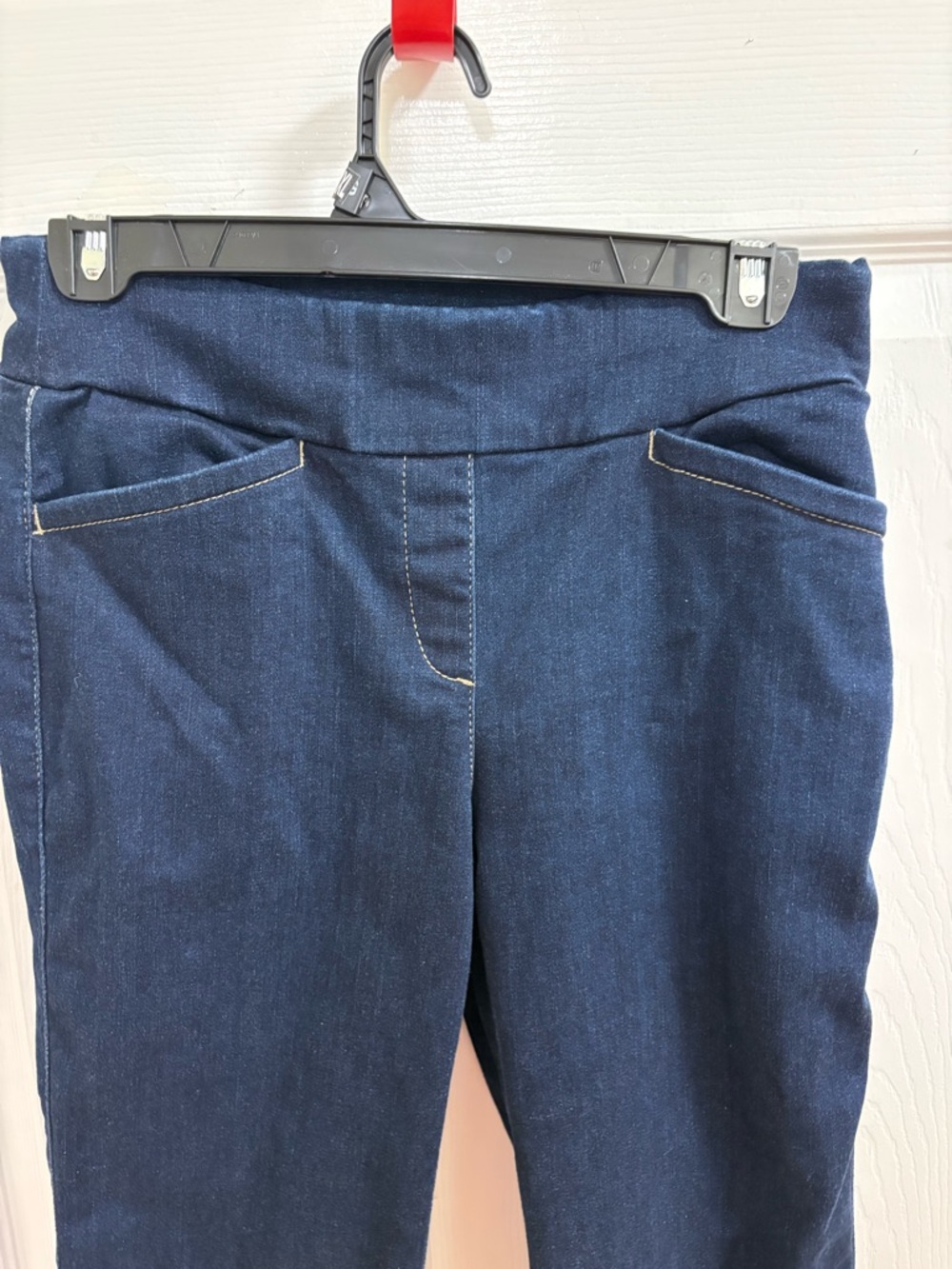 Spartina 449 dark wash jeggings like new, four pockets, straight legs - Picture 3 of 7